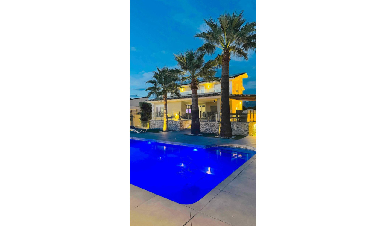 Resale - Detached Villa - Alfas del Pí - pueblo