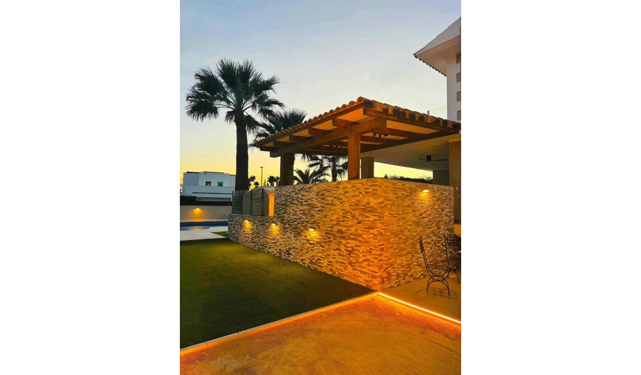 Resale - Detached Villa - Alfas del Pí - pueblo