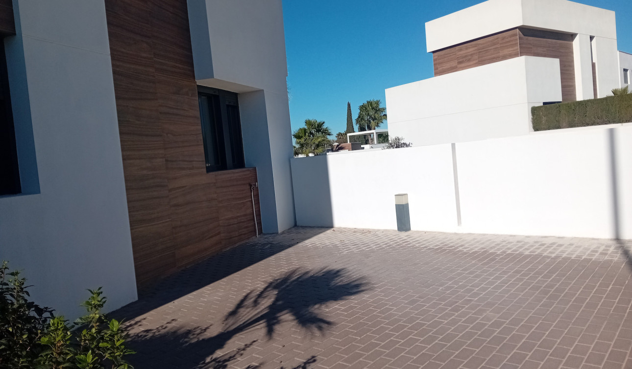 Resale - Detached Villa - Algorfa - La Finca Golf