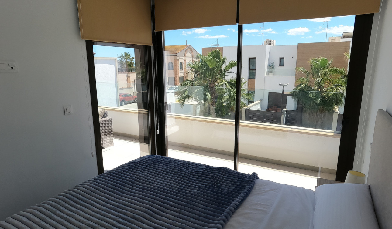 Resale - Detached Villa - Algorfa - La Finca Golf