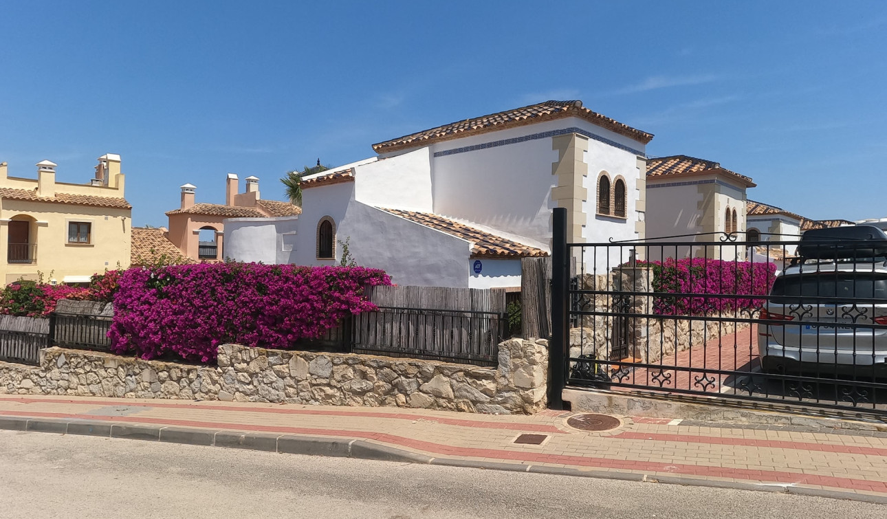 Resale - Detached Villa - Algorfa - La Finca Golf