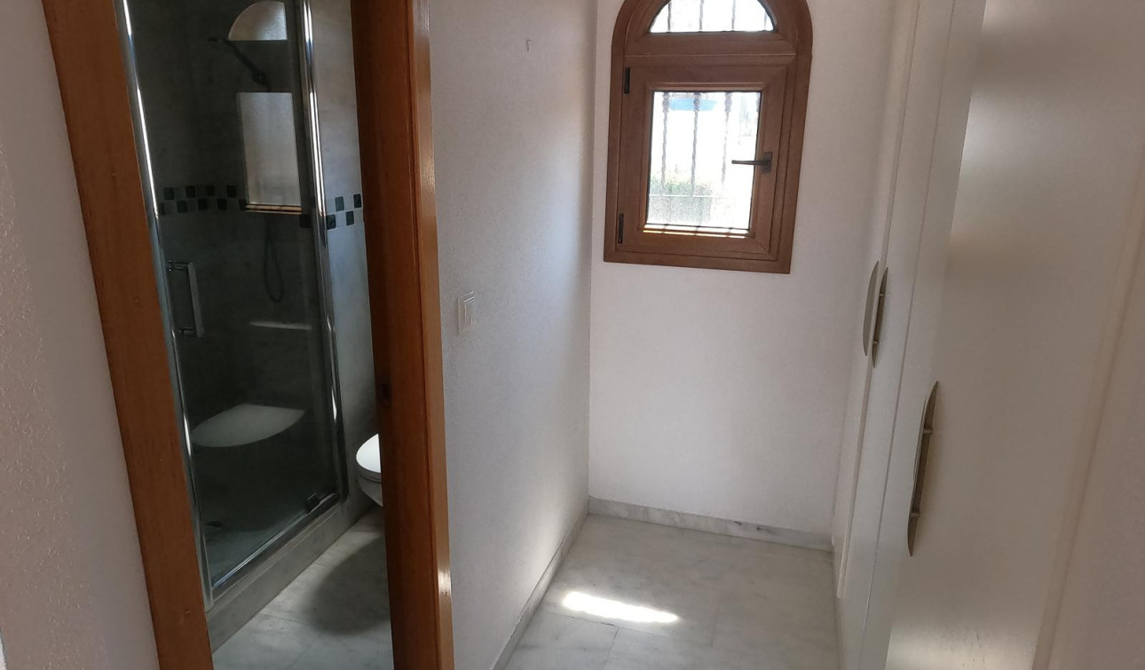 Resale - Detached Villa - Algorfa - La Finca Golf