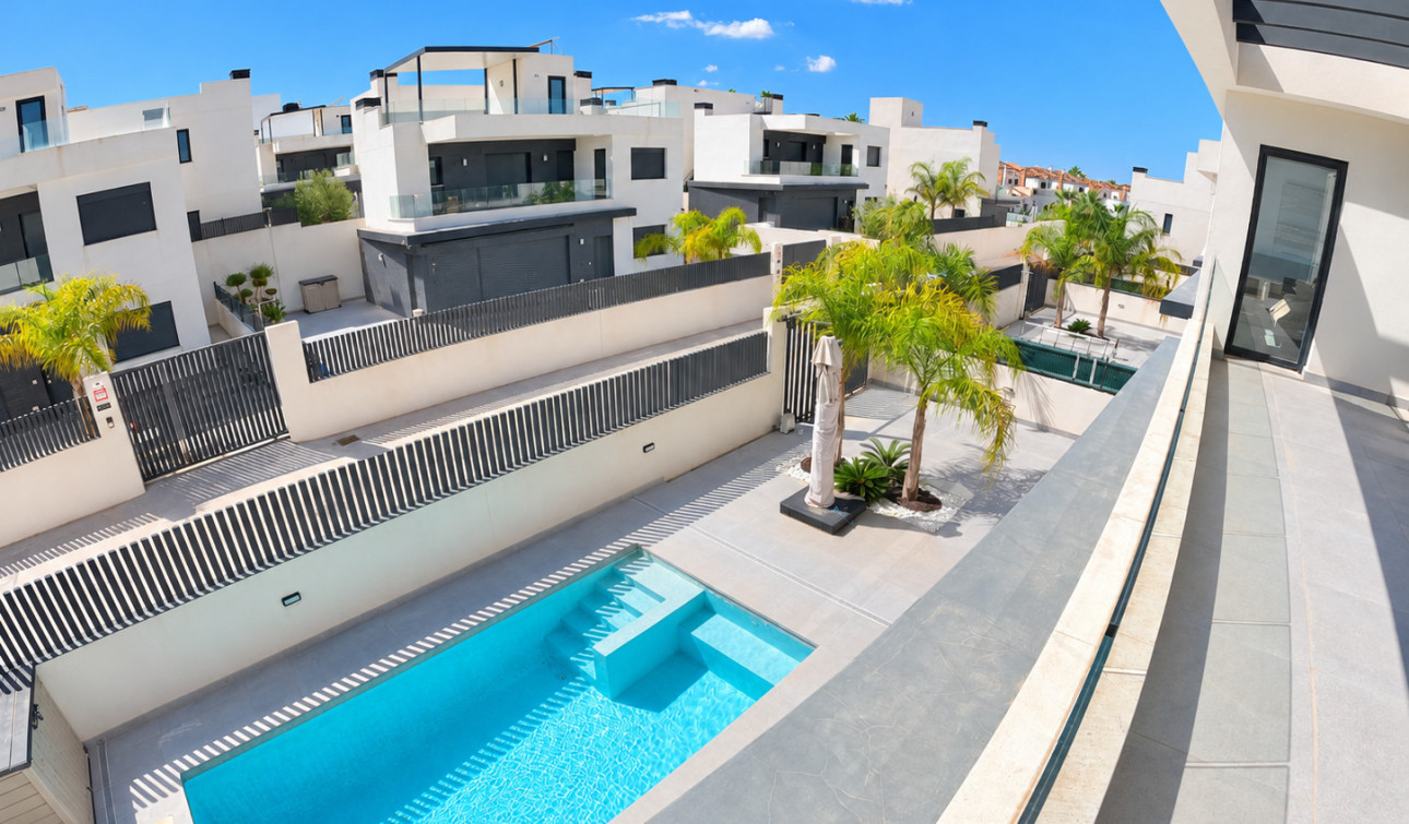 Resale - Detached Villa - Algorfa - La Finca Golf