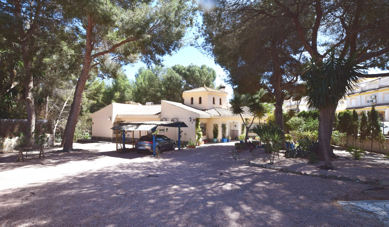 Resale - Detached Villa - Algorfa - Montemar - Saint Andrews Heights