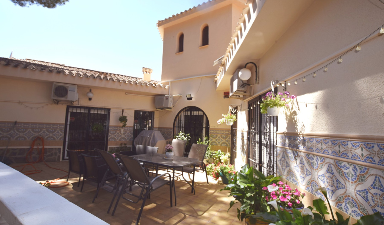 Resale - Detached Villa - Algorfa - Montemar - Saint Andrews Heights