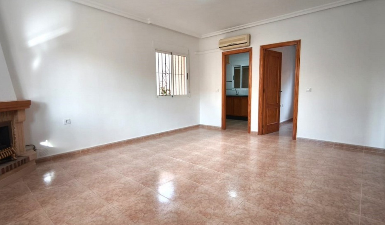 Resale - Detached Villa - Algorfa - Montemar - Saint Andrews Heights
