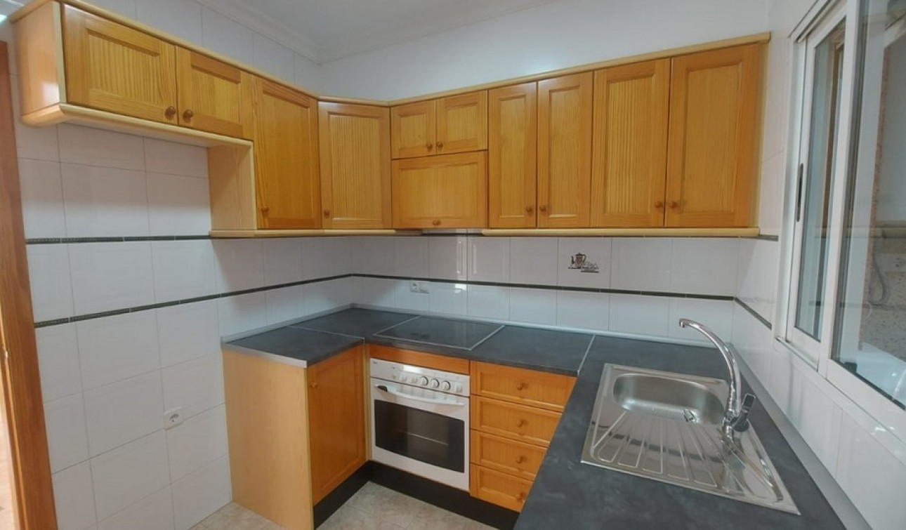 Resale - Detached Villa - Algorfa - Montemar - Saint Andrews Heights