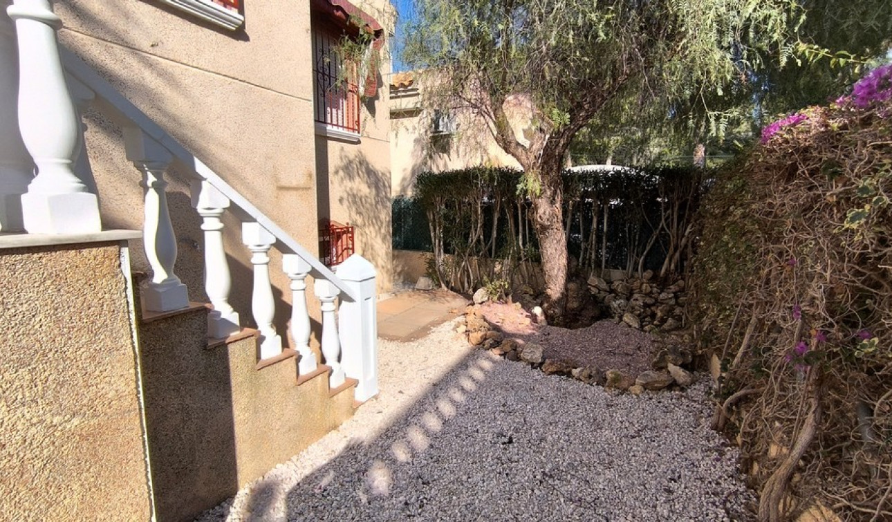 Resale - Detached Villa - Algorfa - Montemar - Saint Andrews Heights