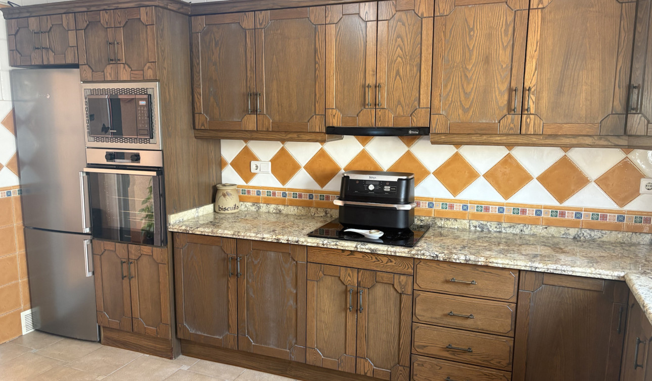 Resale - Detached Villa - Algorfa