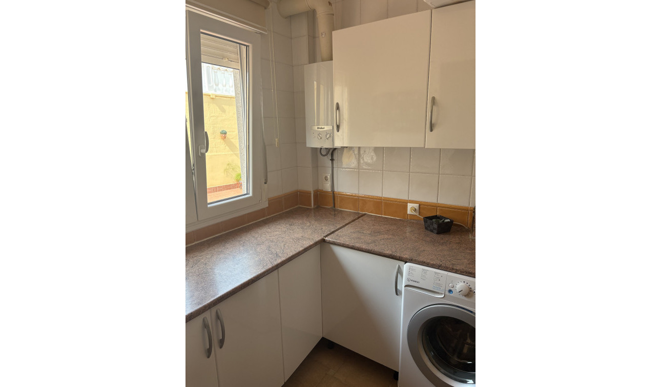 Resale - Detached Villa - Algorfa