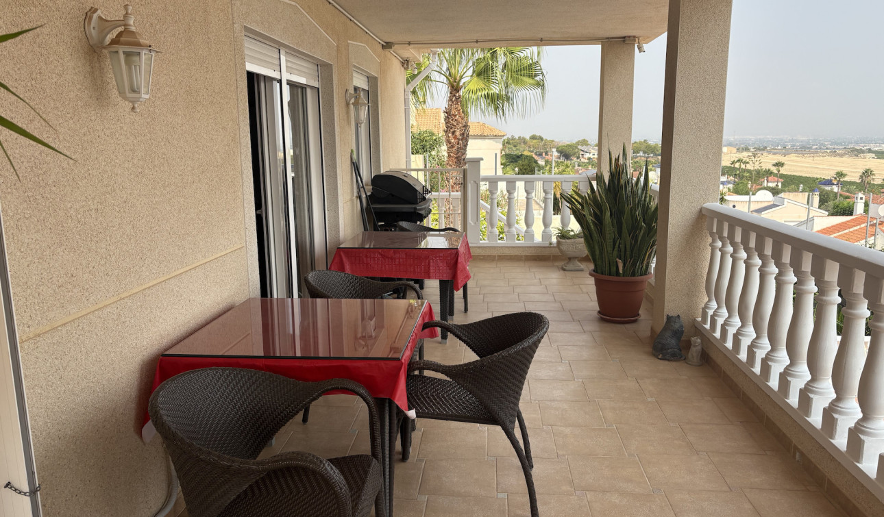 Resale - Detached Villa - Algorfa