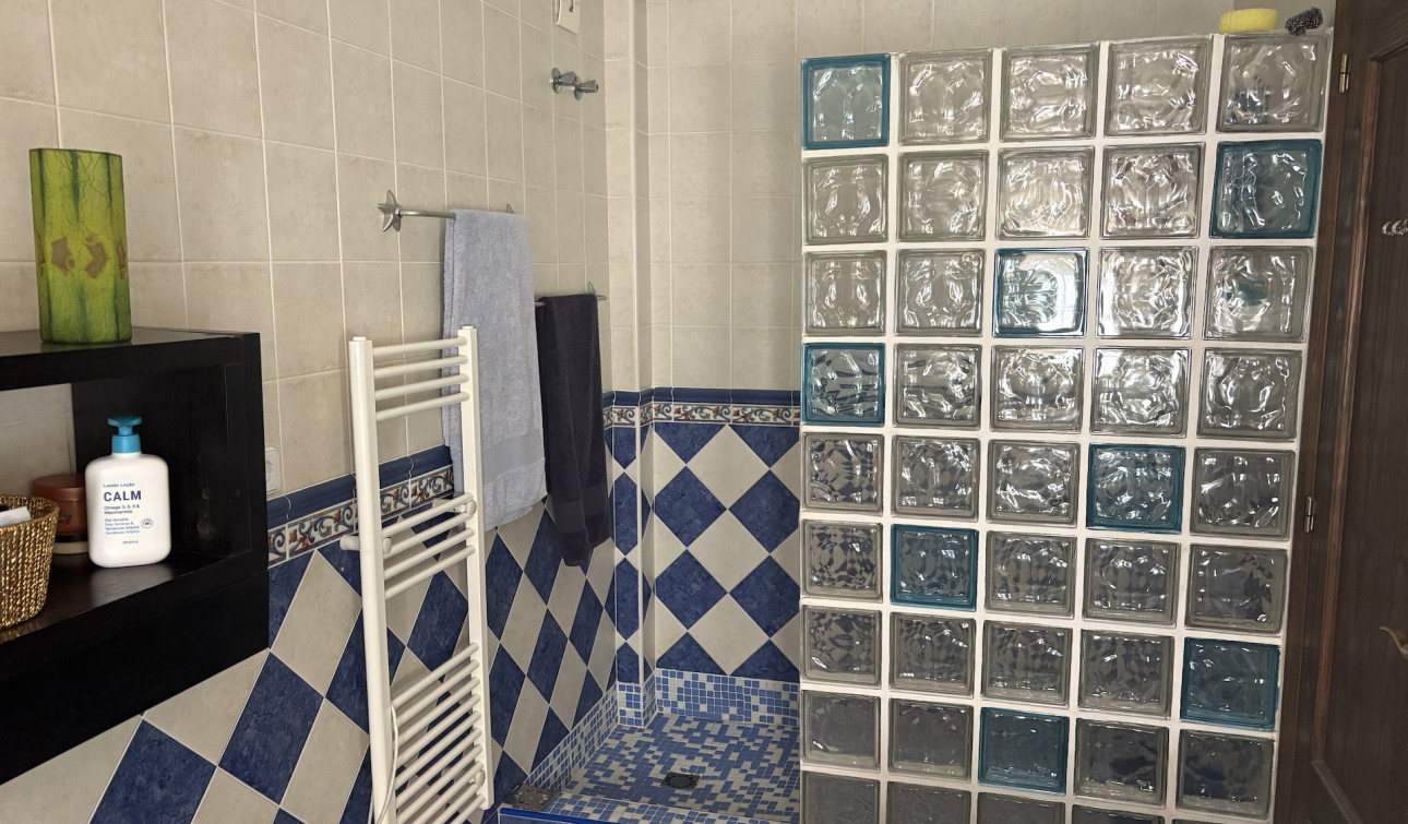 Resale - Detached Villa - Algorfa