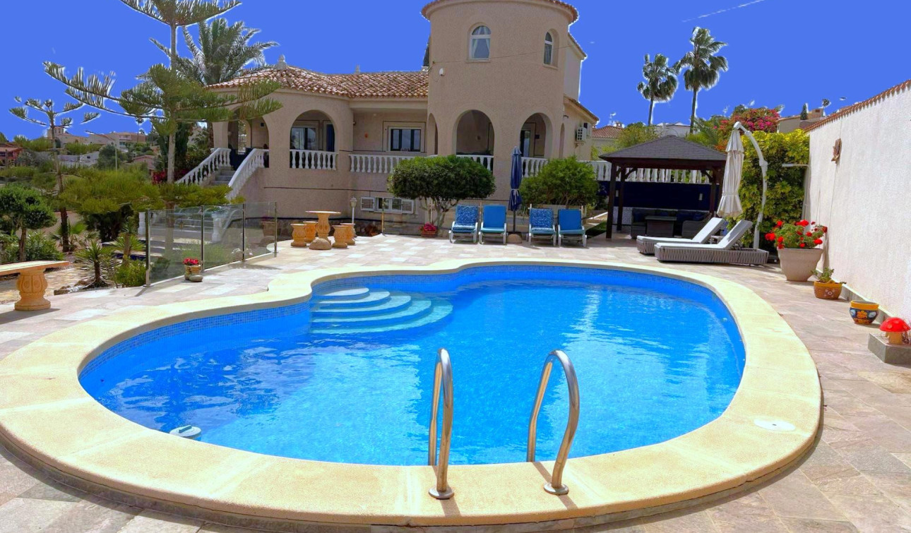 Resale - Detached Villa - Algorfa