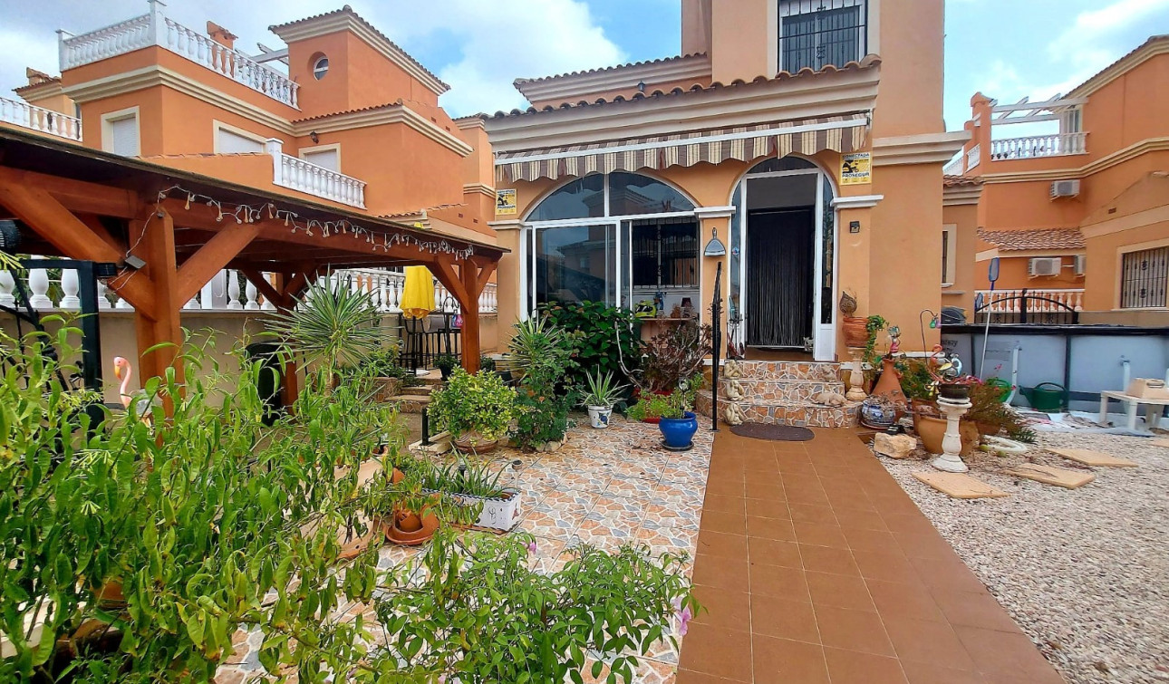 Resale - Detached Villa - Algorfa
