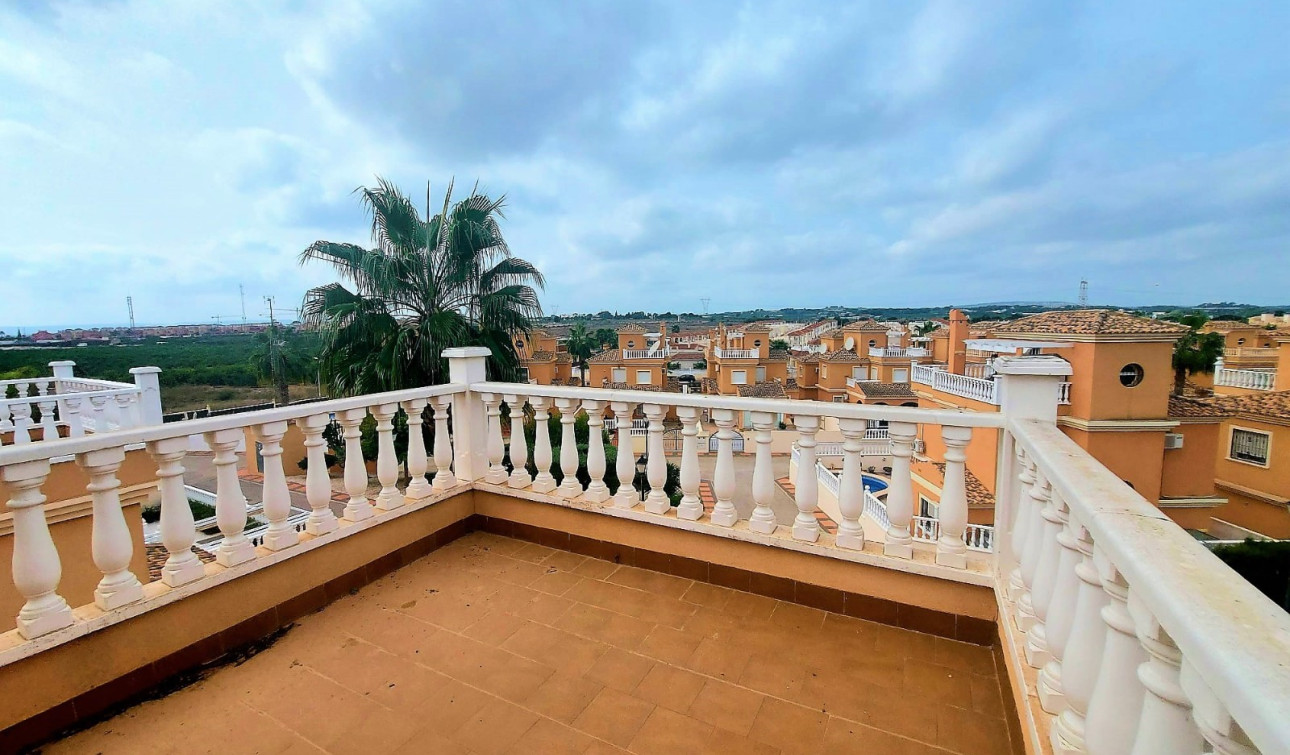 Resale - Detached Villa - Algorfa