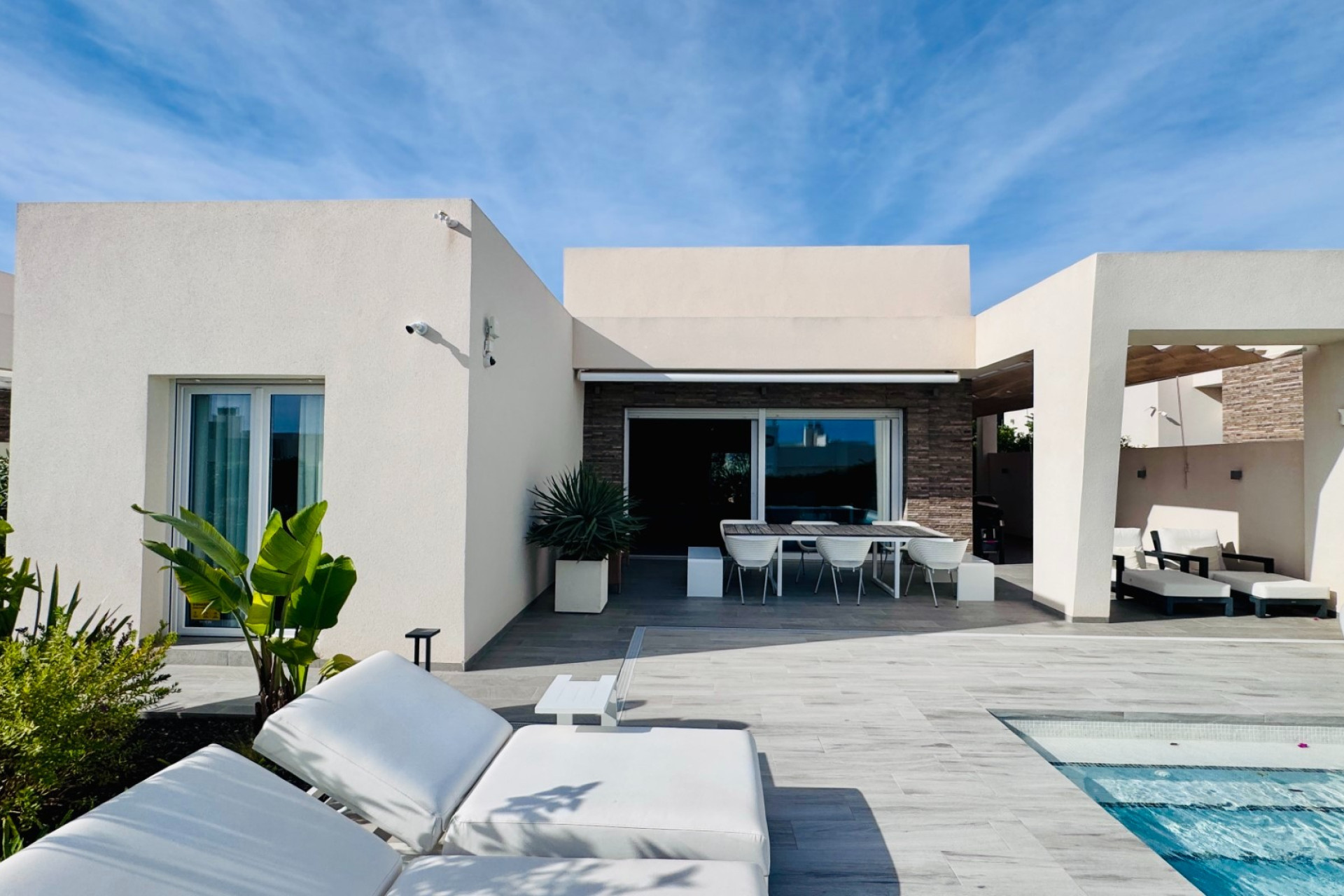 Resale - Detached Villa - Algorfa