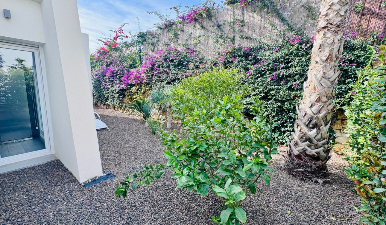 Resale - Detached Villa - Algorfa