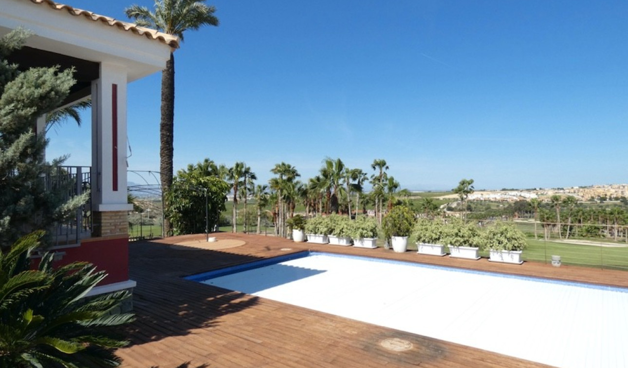 Resale - Detached Villa - Algorfa