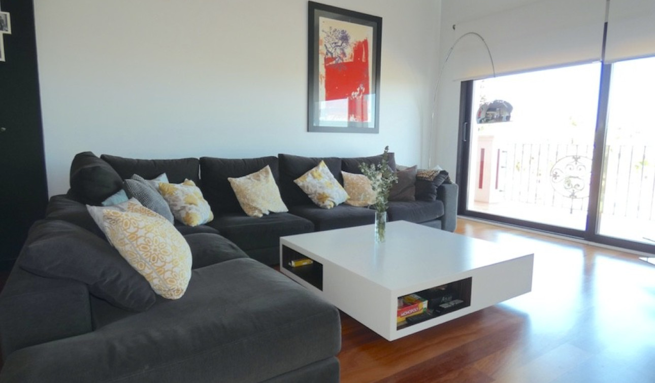 Resale - Detached Villa - Algorfa