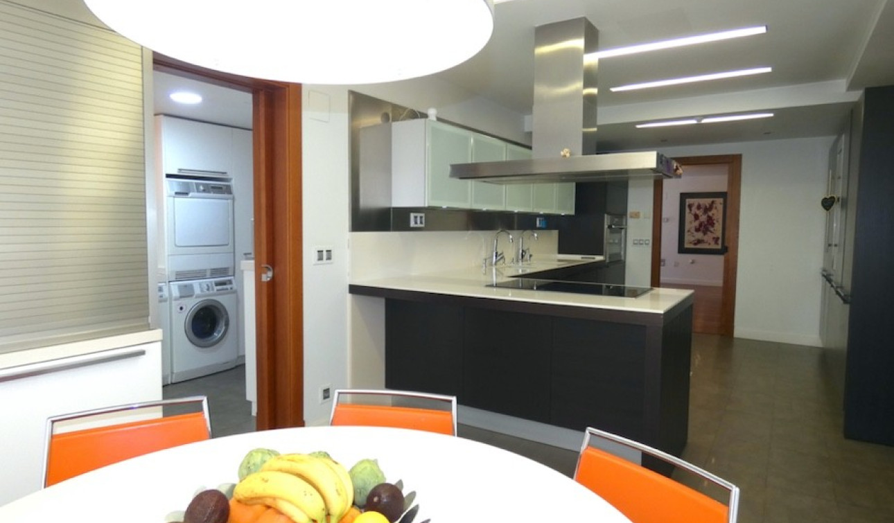 Resale - Detached Villa - Algorfa