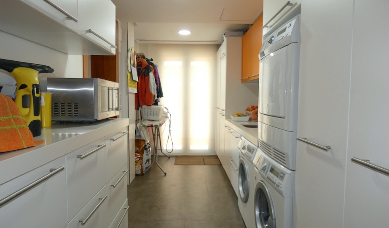 Resale - Detached Villa - Algorfa