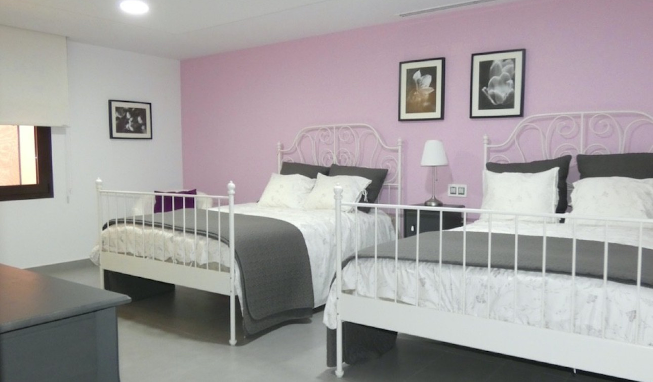 Resale - Detached Villa - Algorfa