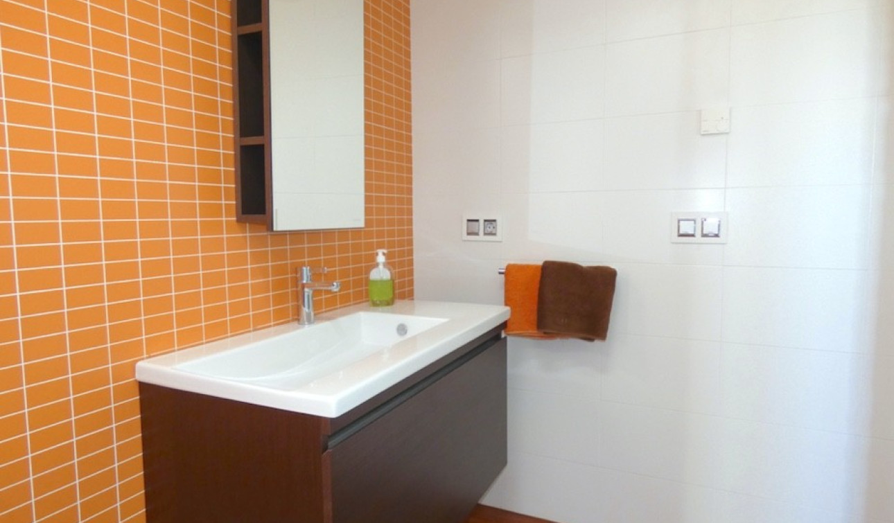 Resale - Detached Villa - Algorfa