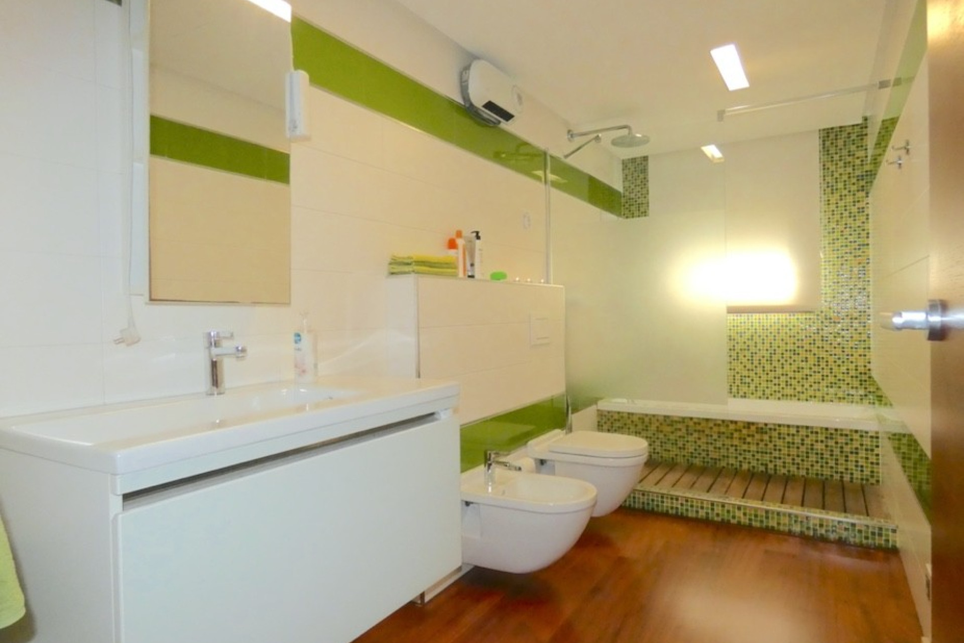 Resale - Detached Villa - Algorfa