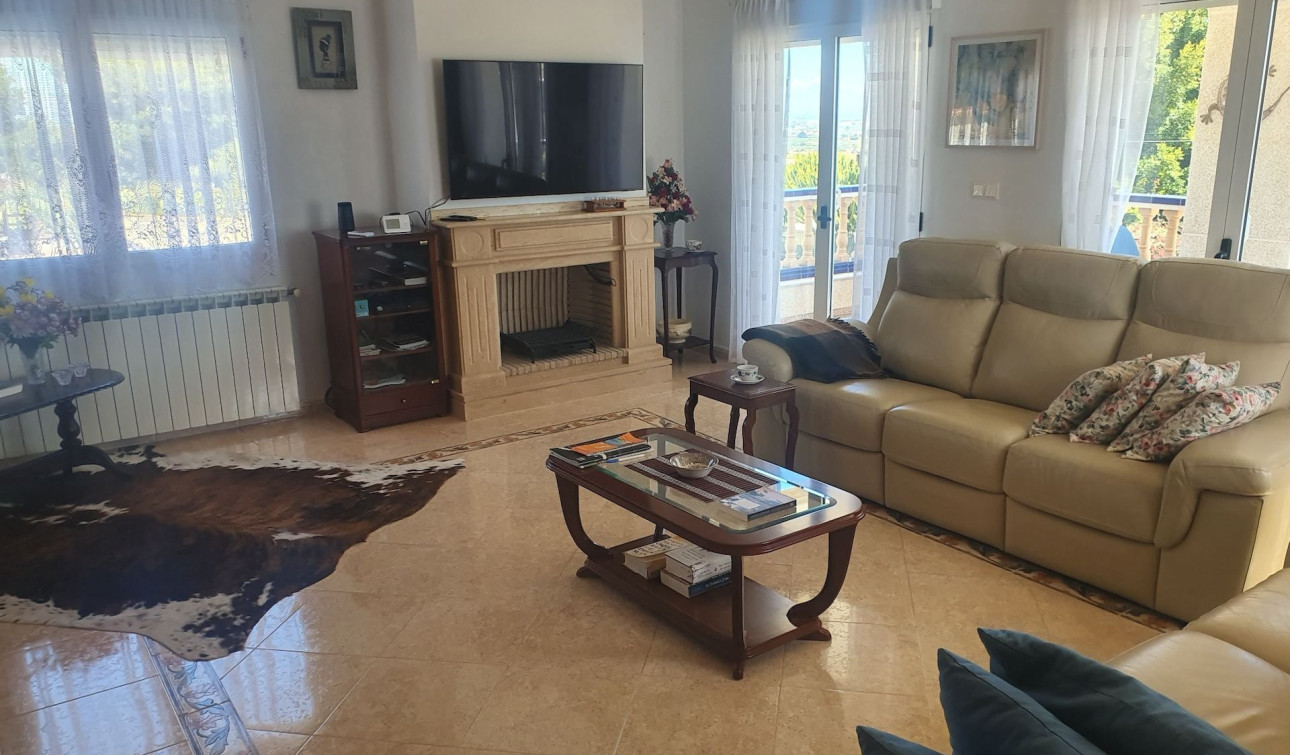 Resale - Detached Villa - Algorfa