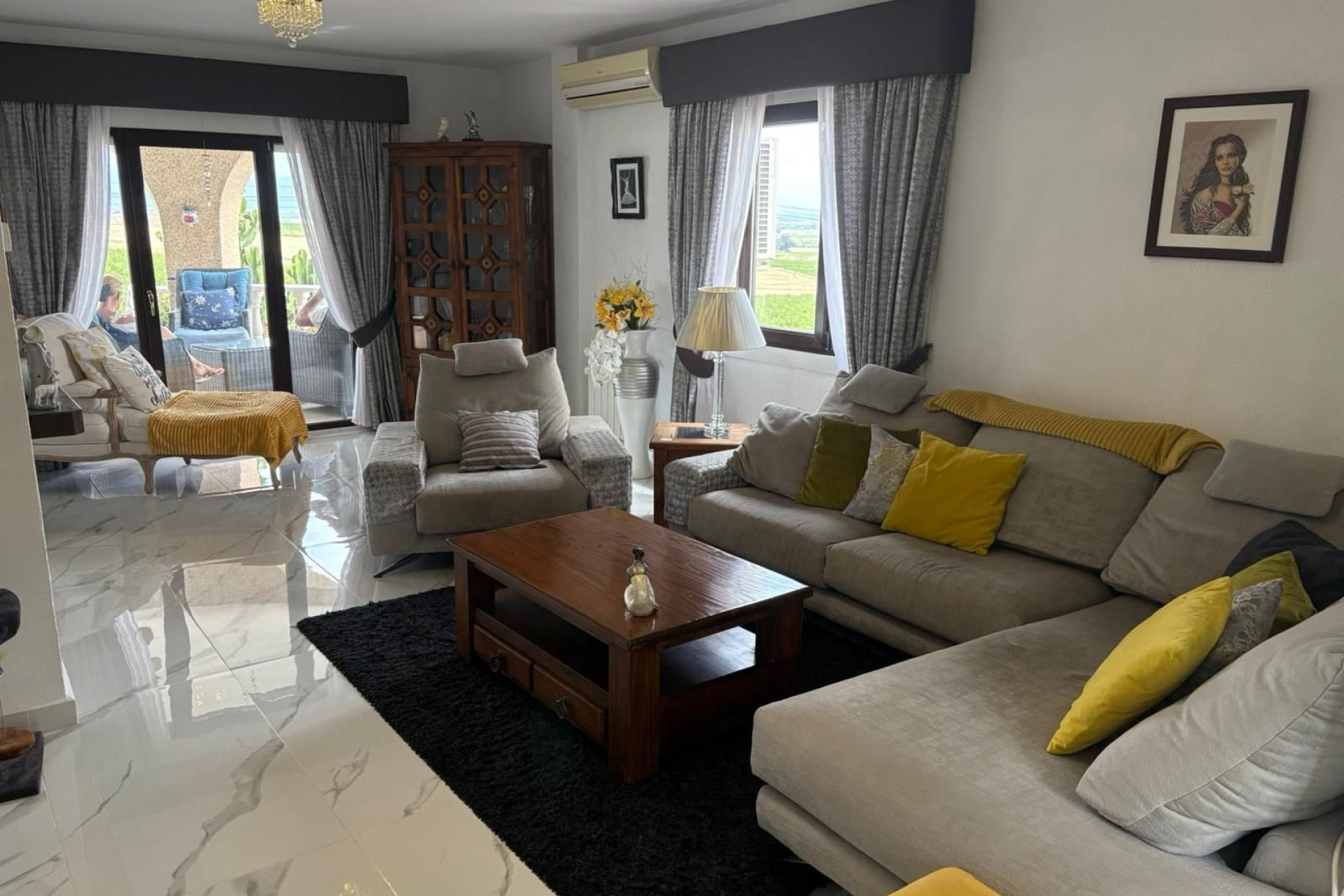 Resale - Detached Villa - Algorfa