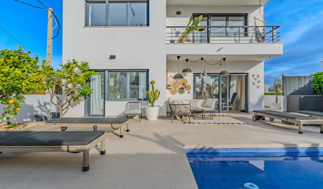 Resale - Detached Villa - Alicante - Cabo de las Huertas