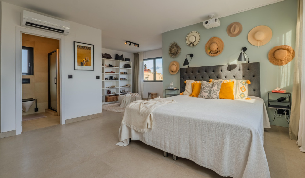 Resale - Detached Villa - Alicante - Cabo de las Huertas