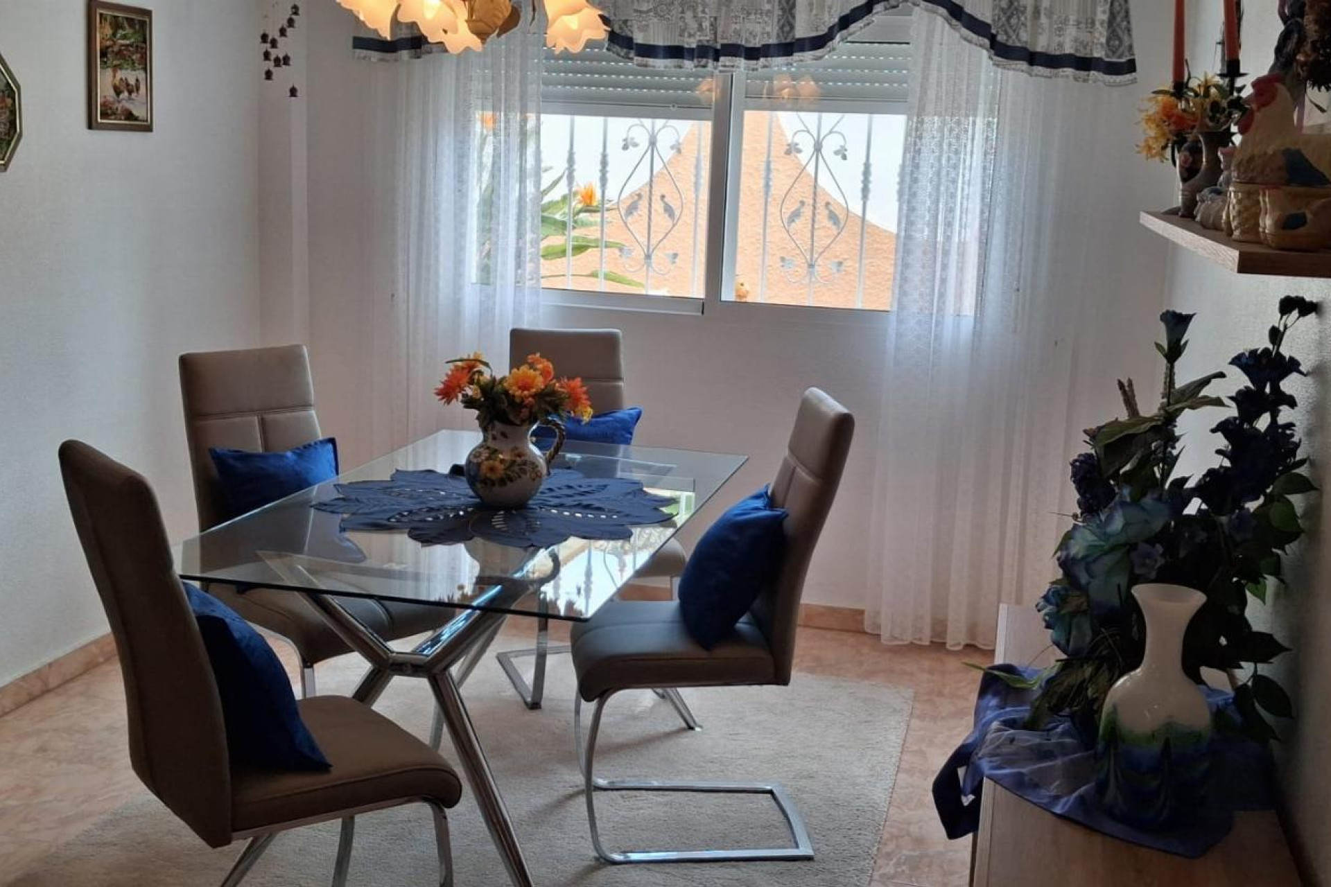Resale - Detached Villa - Benferri - Benfis Park