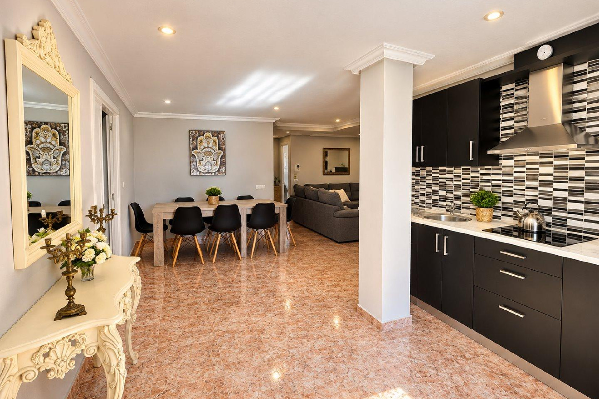 Resale - Detached Villa - Benferri - Benfis Park