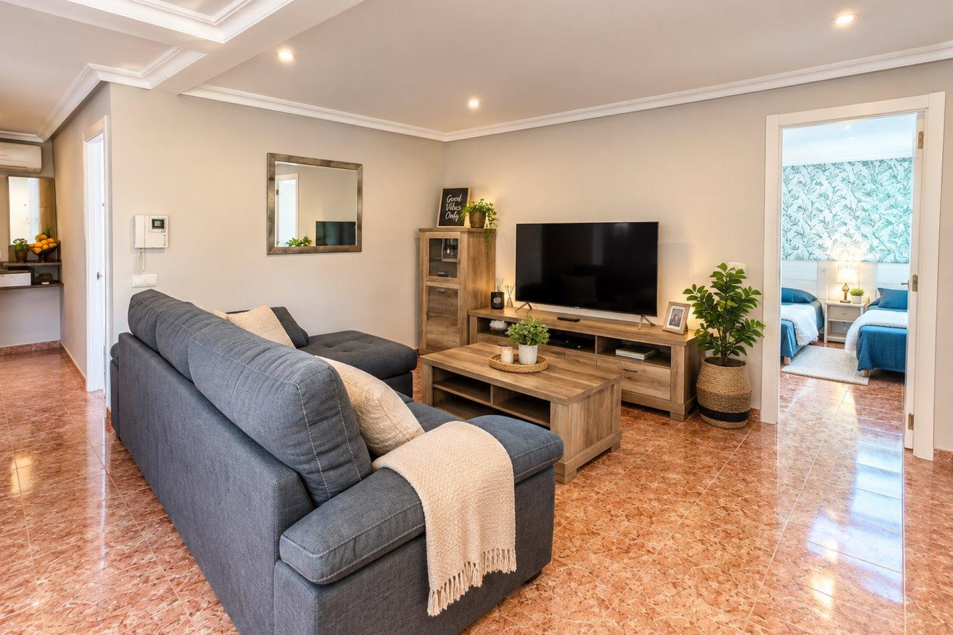 Resale - Detached Villa - Benferri - Benfis Park
