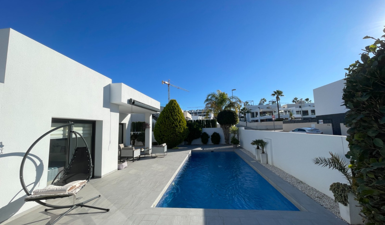 Resale - Detached Villa - Benijofar - Centro