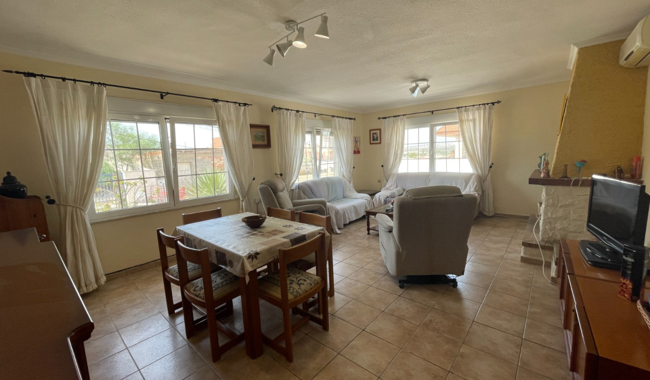 Resale - Detached Villa - Benijofar - Pueblo