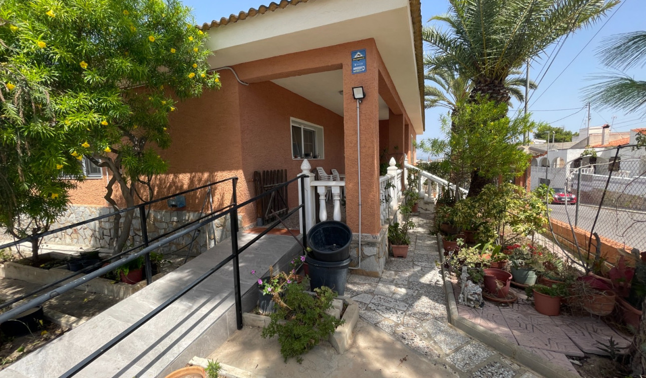 Resale - Detached Villa - Benijofar - Pueblo