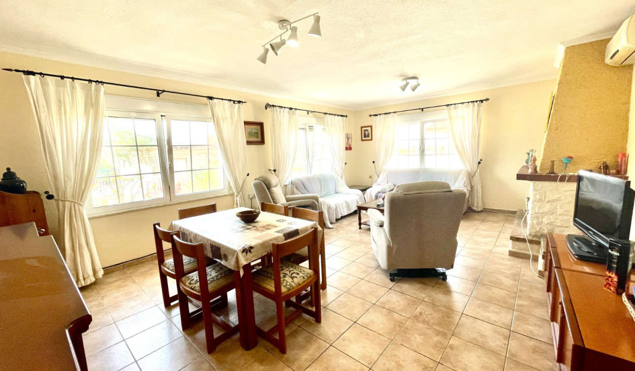 Resale - Detached Villa - Benijofar - Pueblo