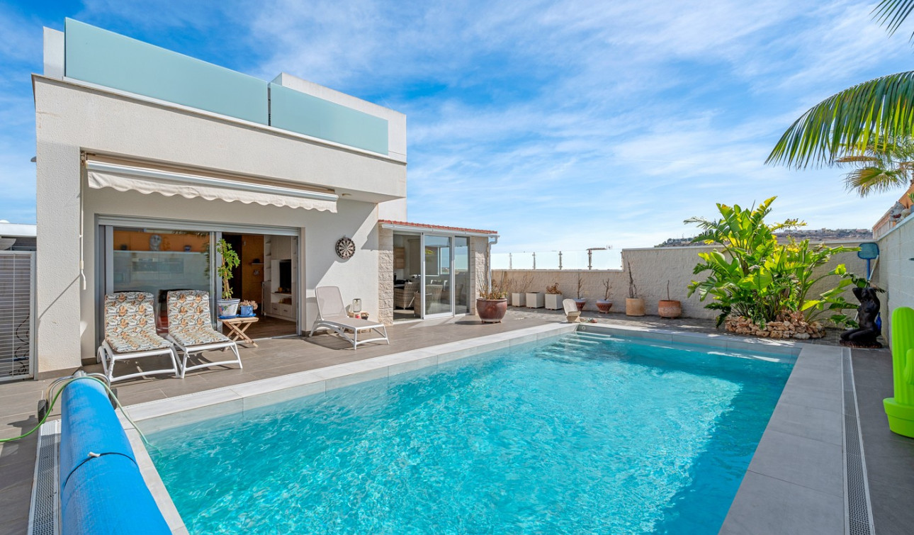 Resale - Detached Villa - Benijofar