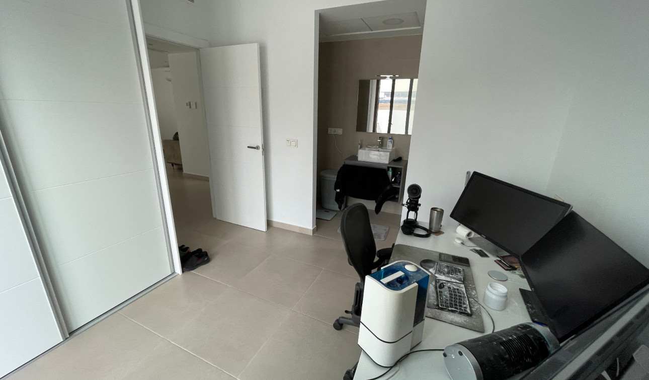 Resale - Detached Villa - Benijofar