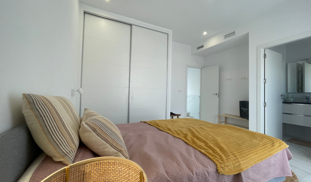 Resale - Detached Villa - Benijofar