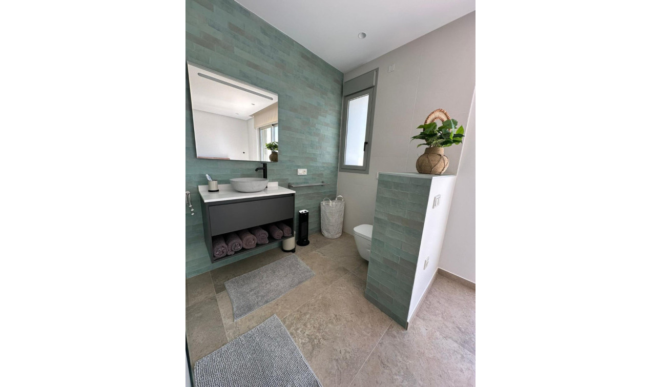 Resale - Detached Villa - Benijofar