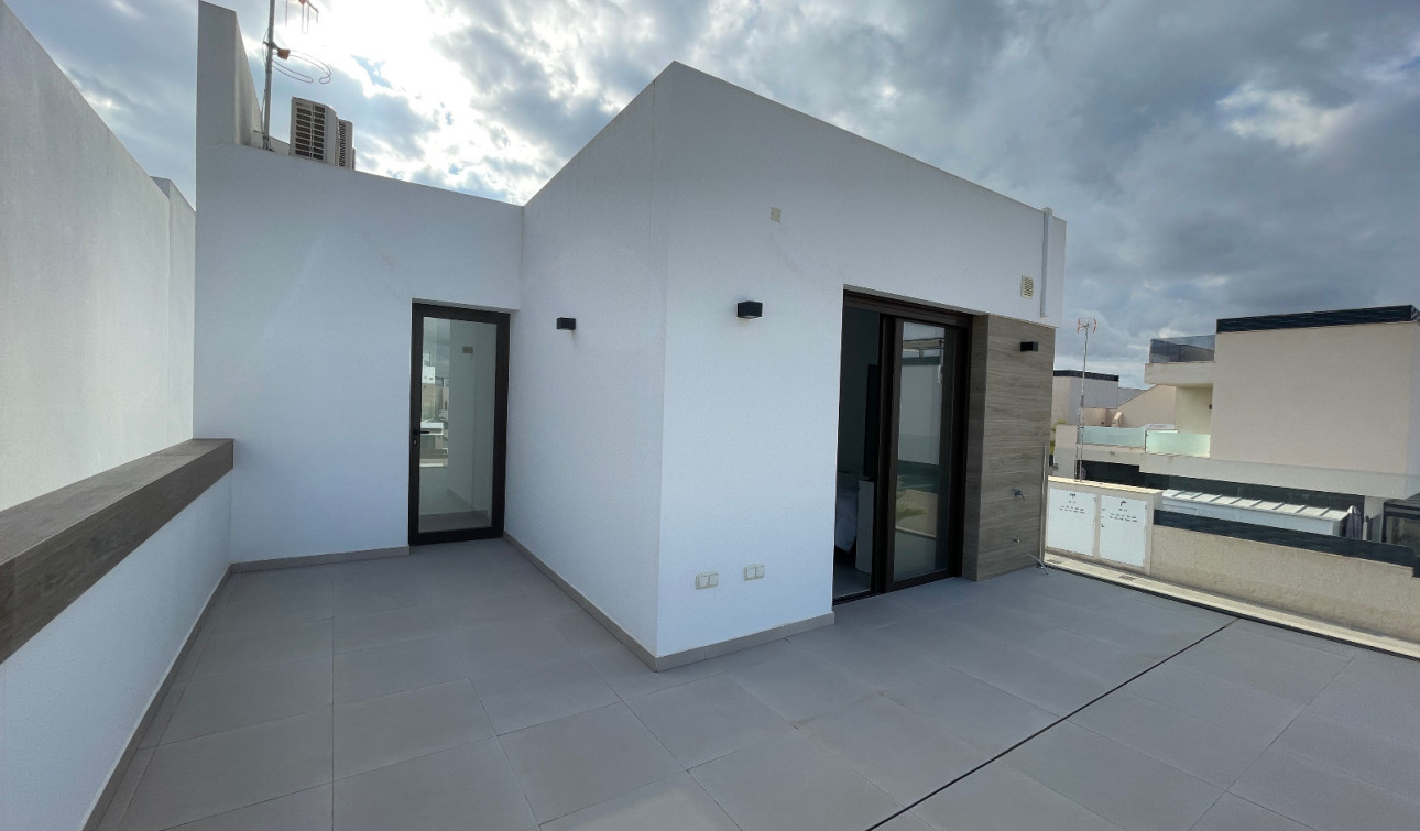 Resale - Detached Villa - Benijofar