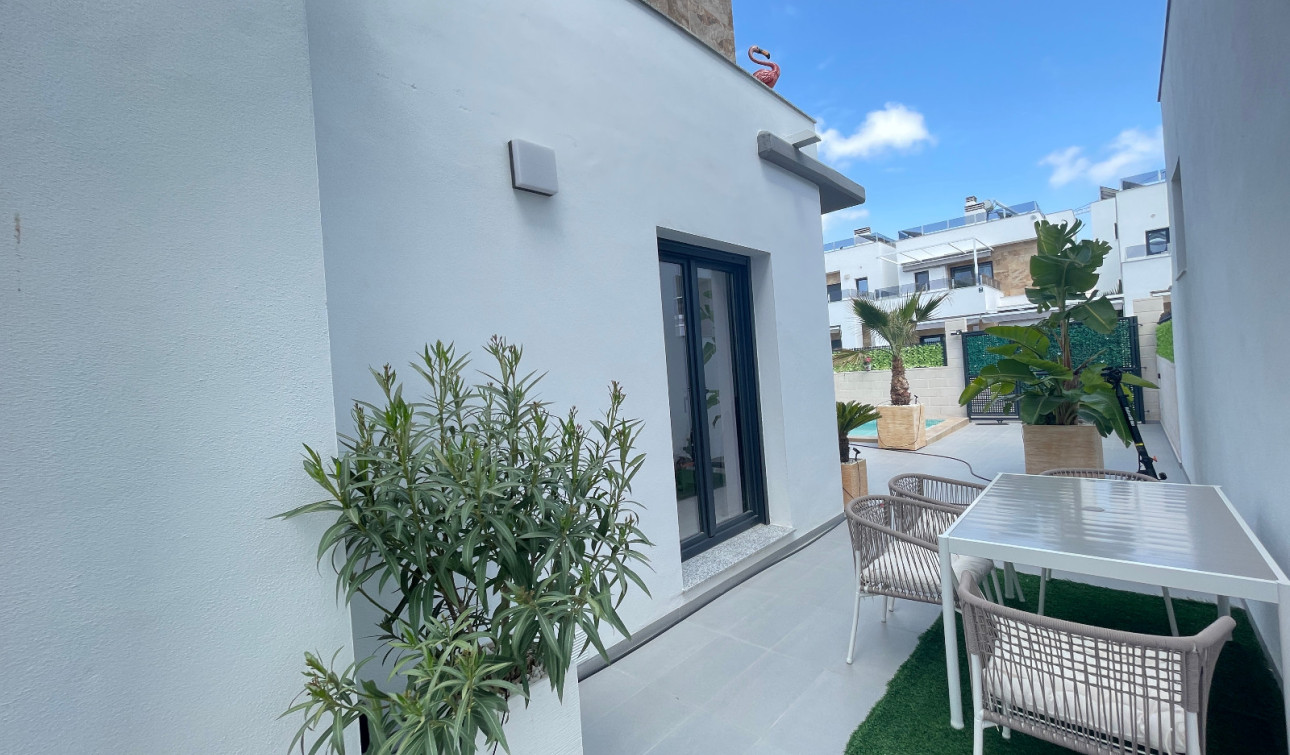 Resale - Detached Villa - Benijofar