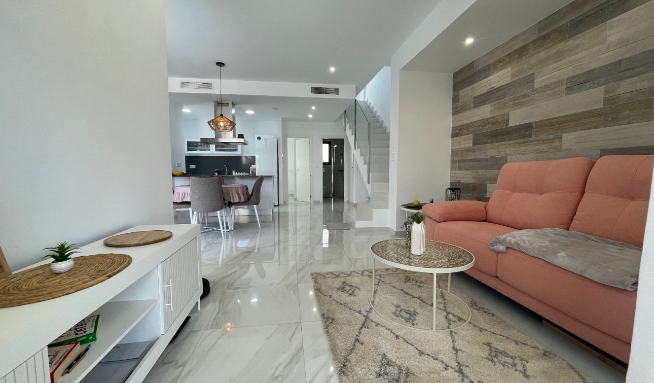 Resale - Detached Villa - Benijofar