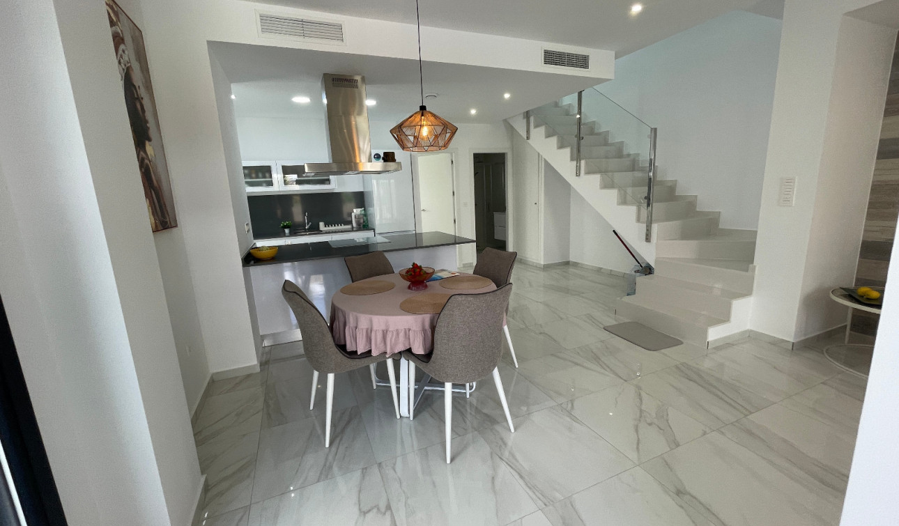 Resale - Detached Villa - Benijofar