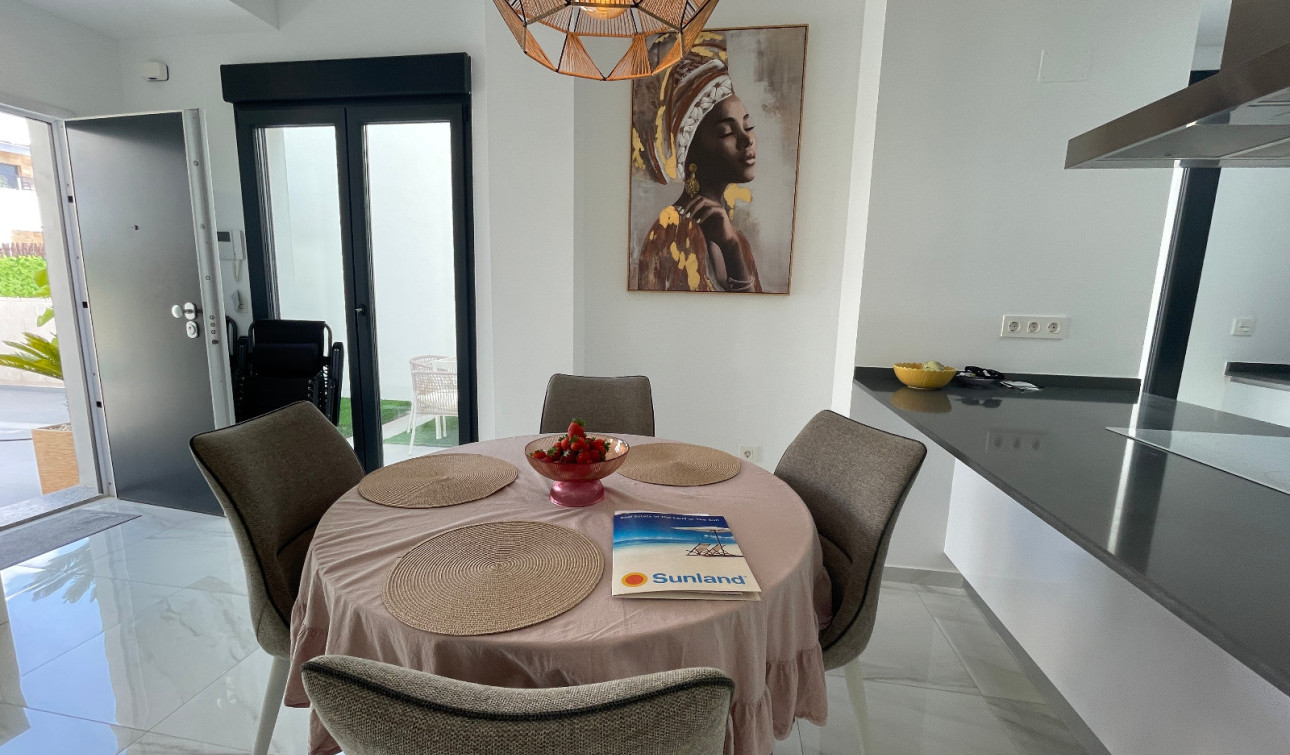 Resale - Detached Villa - Benijofar