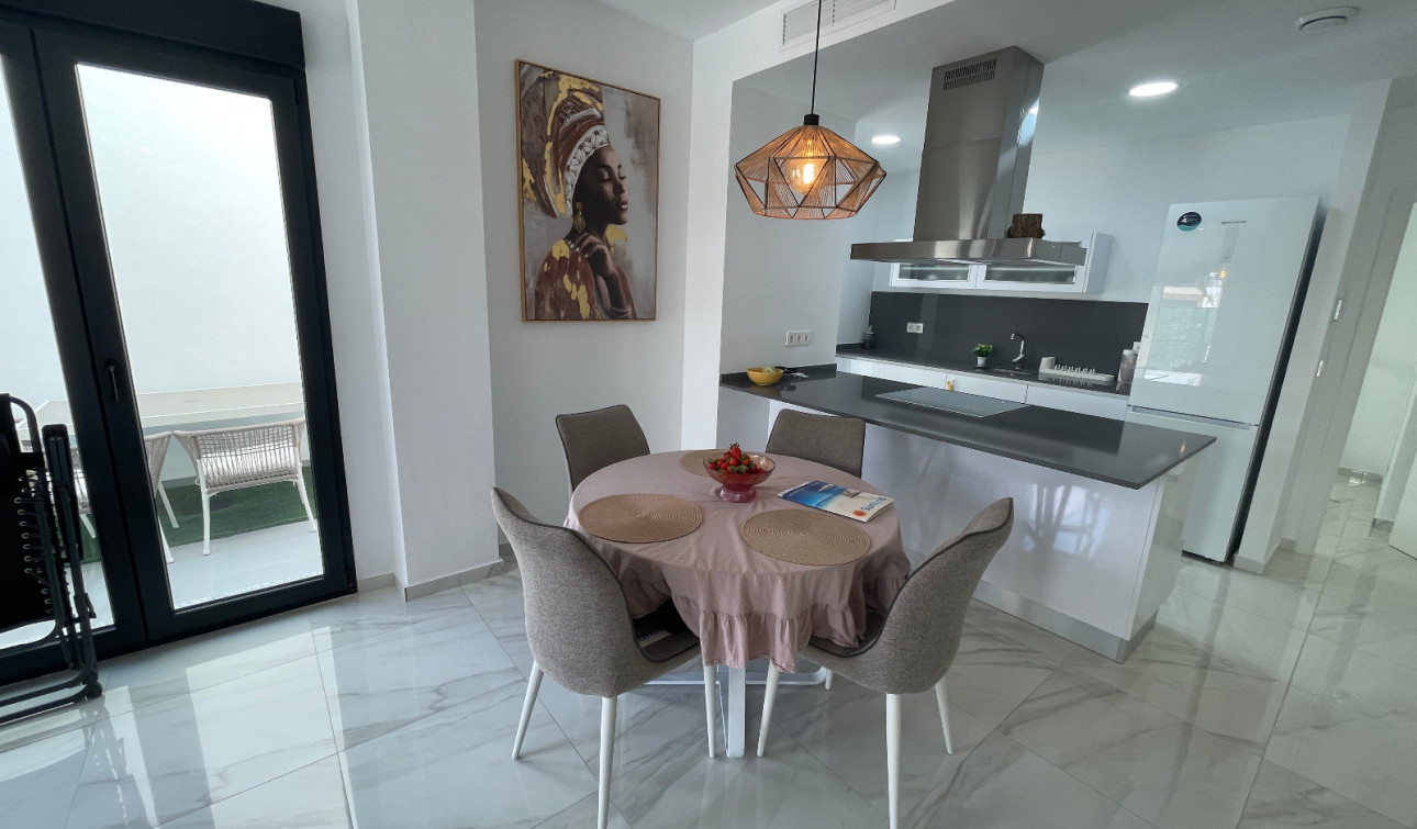 Resale - Detached Villa - Benijofar