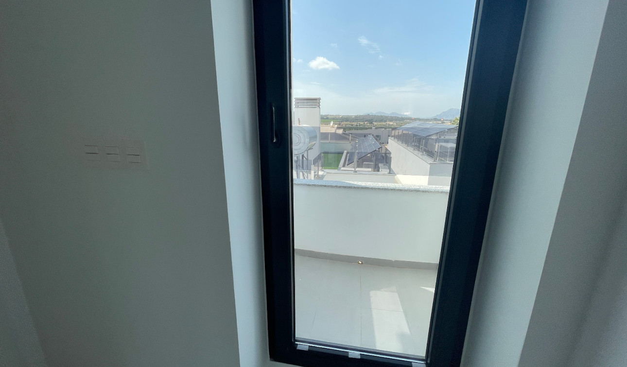 Resale - Detached Villa - Benijofar